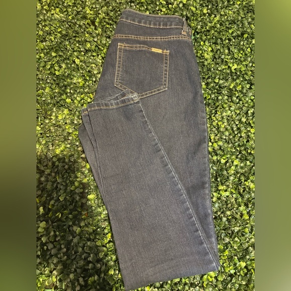 Jennifer Lopez - Picture 6 of 9